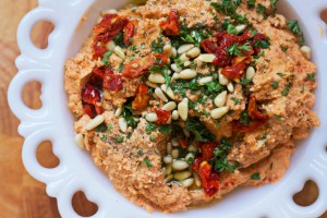 Sun Dried Tomato Hummus – Clearly Delicious