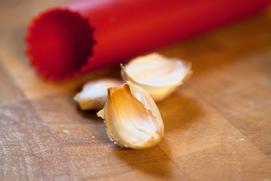 Williams Sonoma Garlic Peeler, Garlic Tools